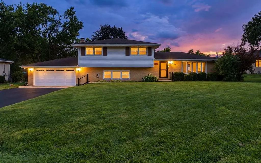 6121 James Street, Tinley Park