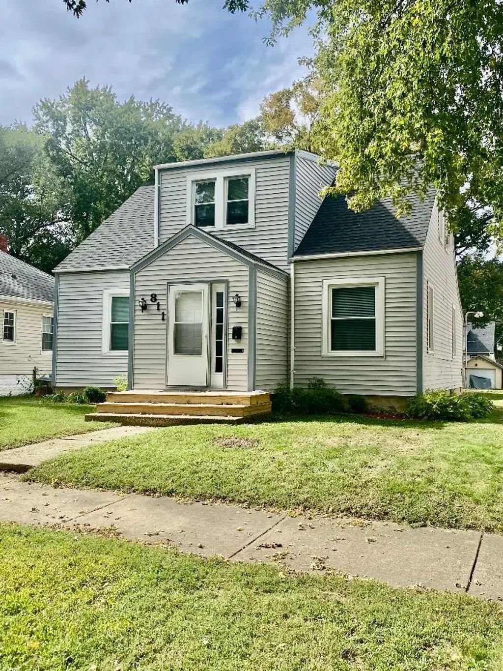 811 S Elm Avenue, Kankakee