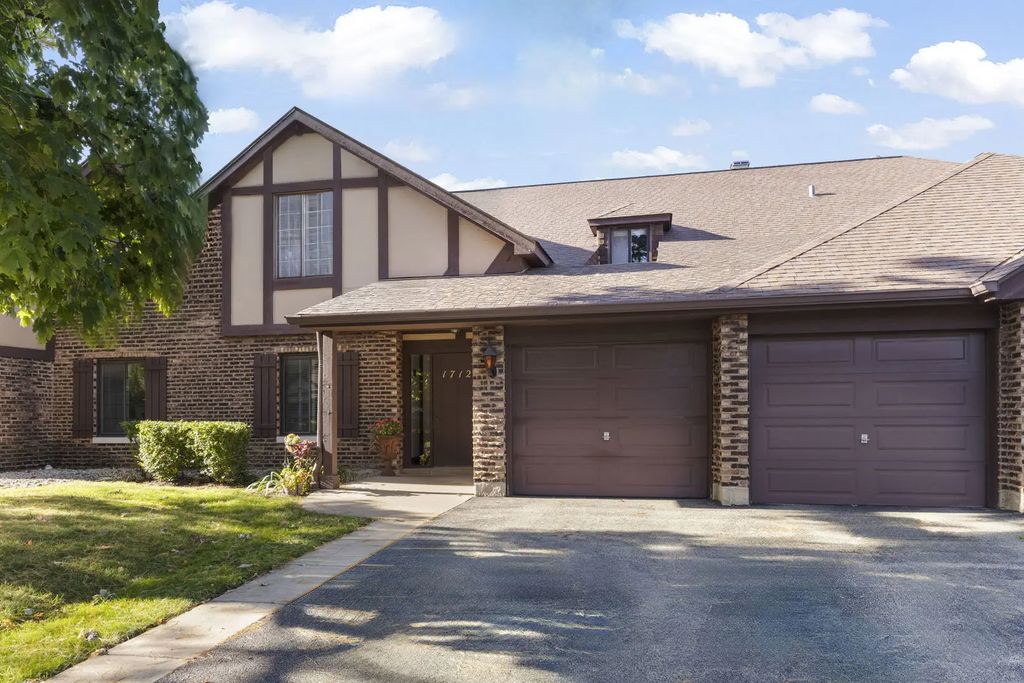 1712 Lakecliffe Drive D, Wheaton