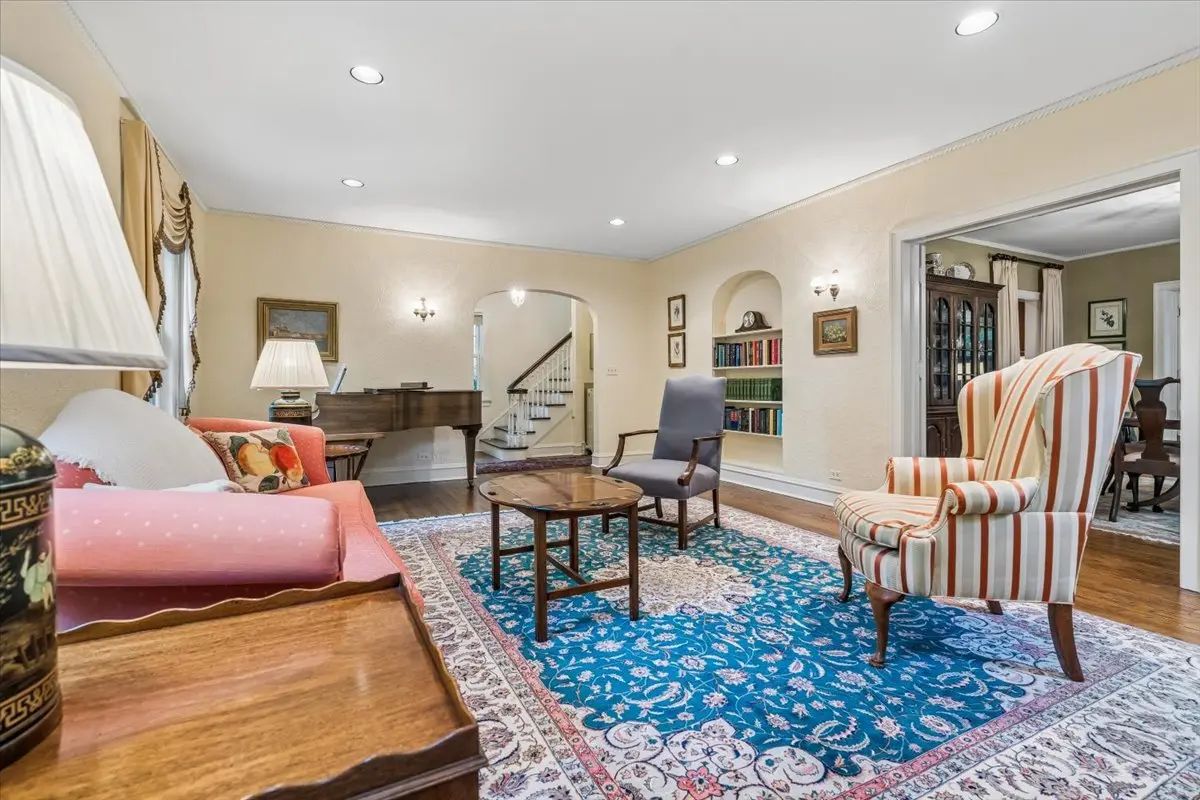 Mred Log In 3125 Park Place, Evanston Property Listing: MLS® #12782971