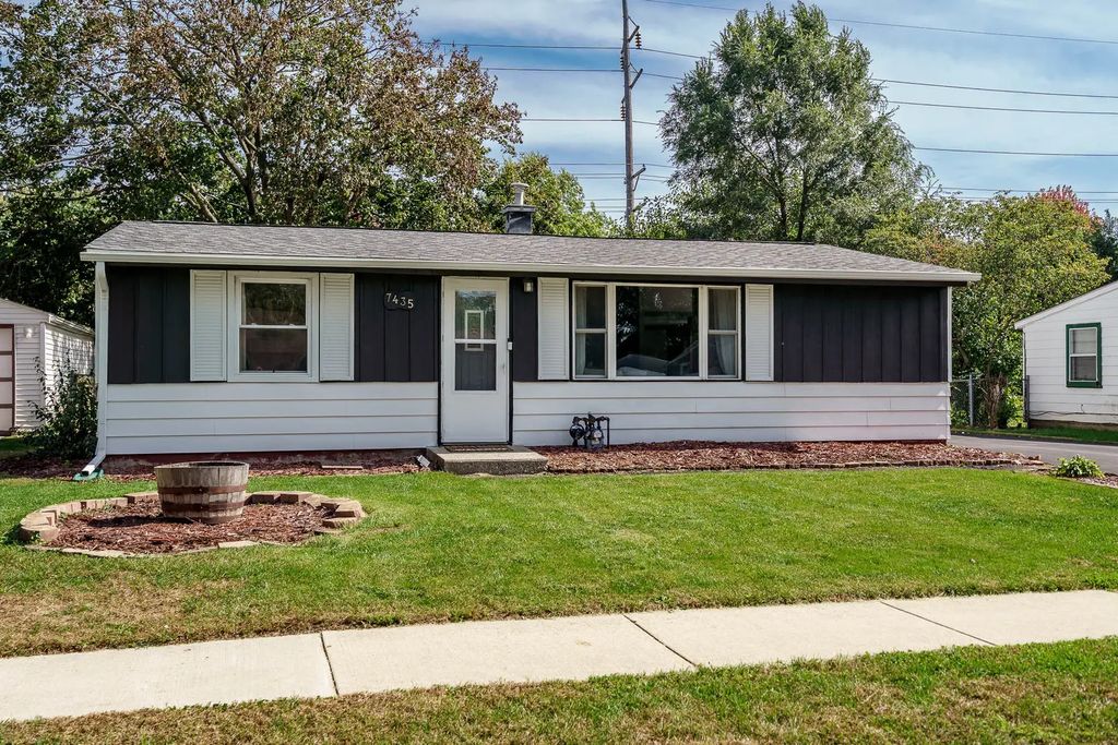 7435 Mildred Road, Machesney Park