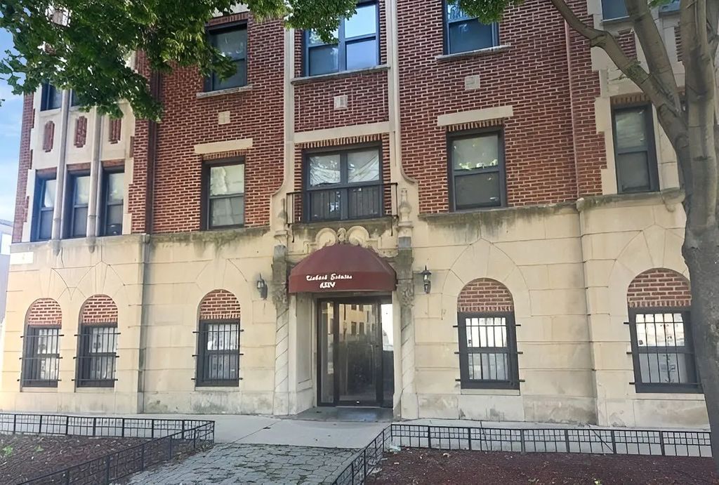 6318 - 24 S Kimbark Avenue 105, Chicago