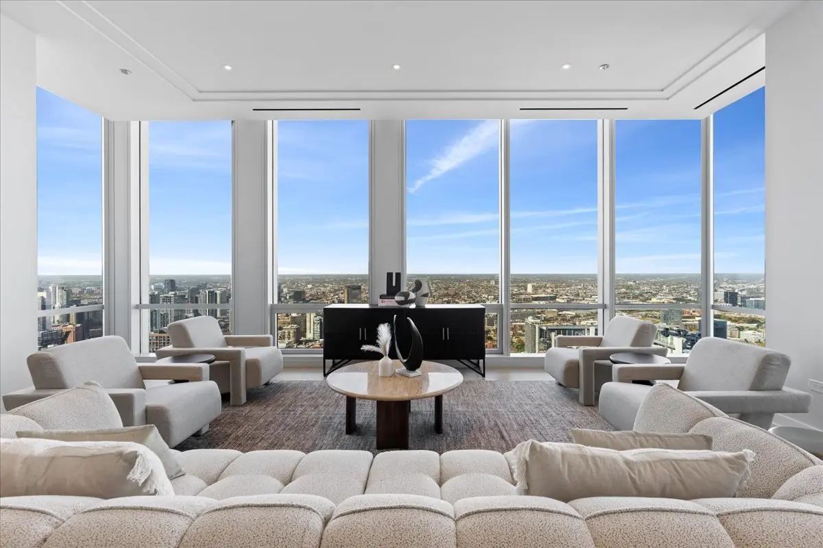 Mred Log In 14 W Superior Street 5103, Chicago Property Listing: MLS® #12783258