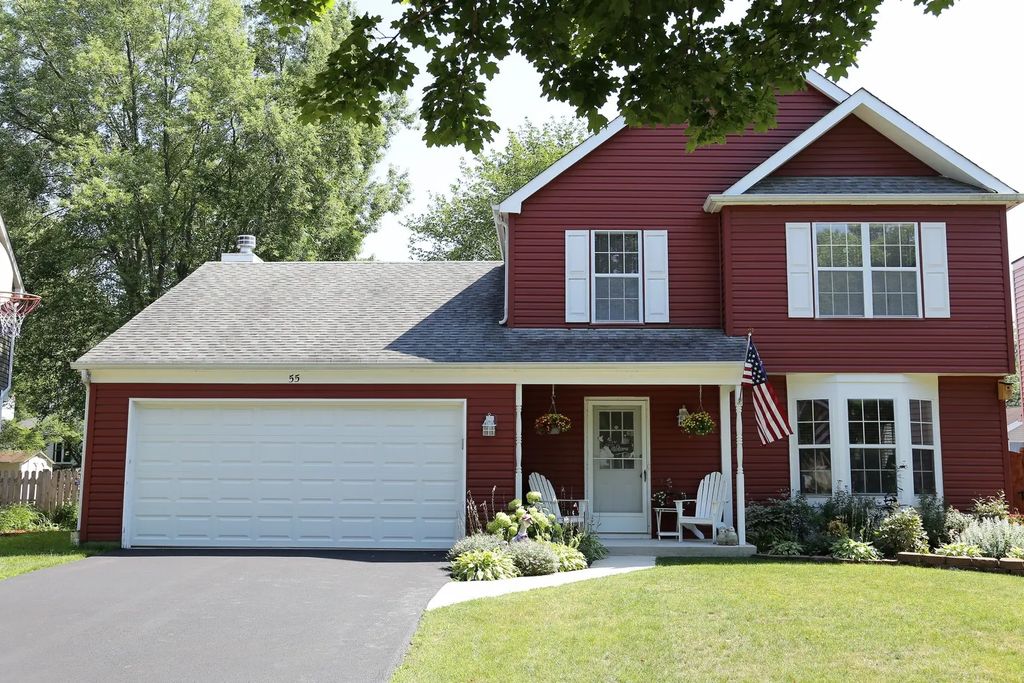 55 S Windsor Place, Mundelein
