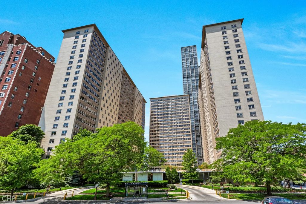 3950 N Lake Shore Drive 1903, Chicago