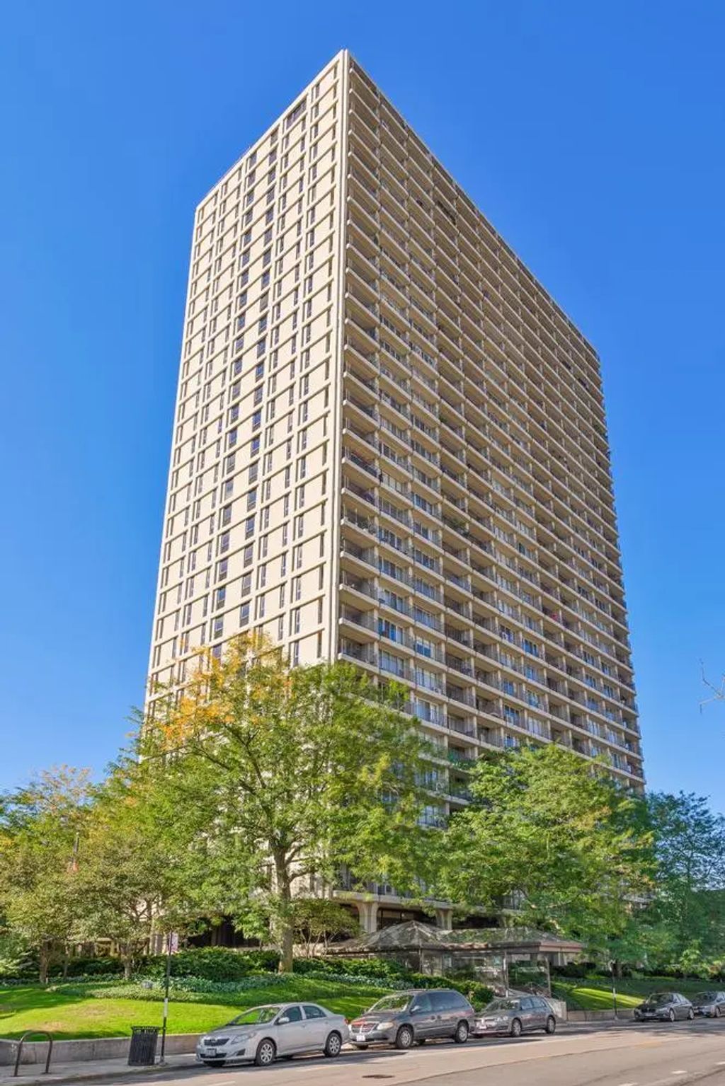 1960 N Lincoln Park West Avenue 506, Chicago