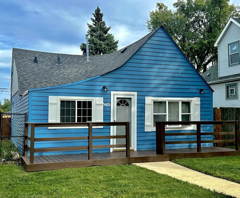 9603 Merton Avenue, Oak Lawn