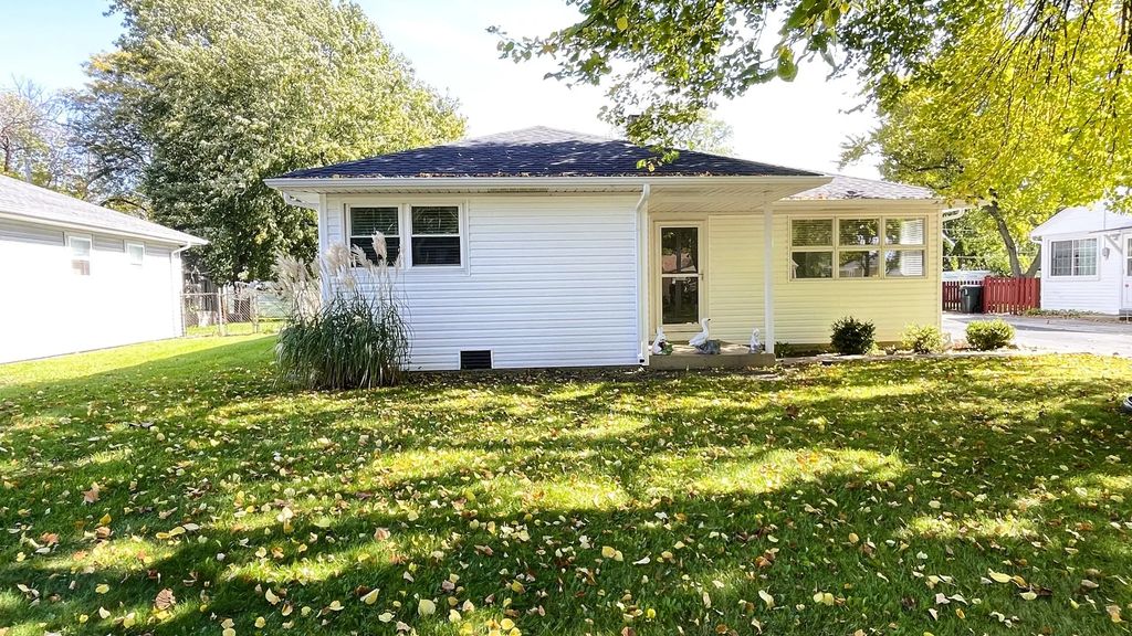 3606 Bobwhite Lane, Rolling Meadows