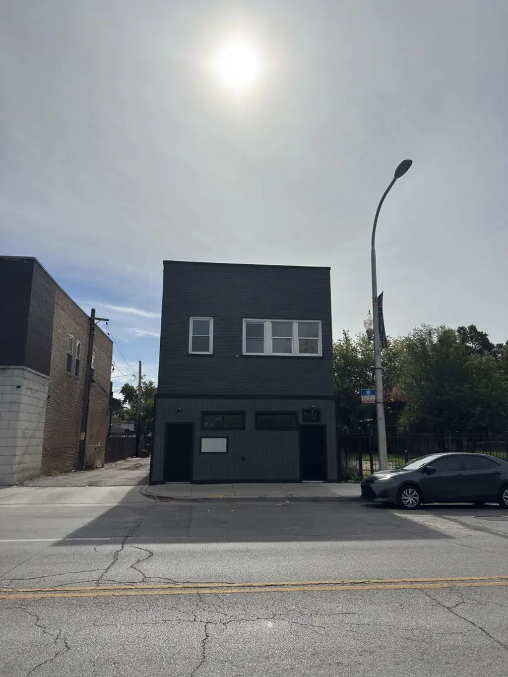 3447 W Chicago Avenue, Chicago