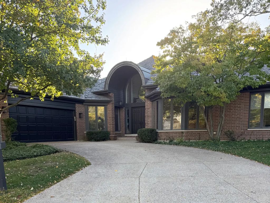 1630 Freesia Court, Highland Park