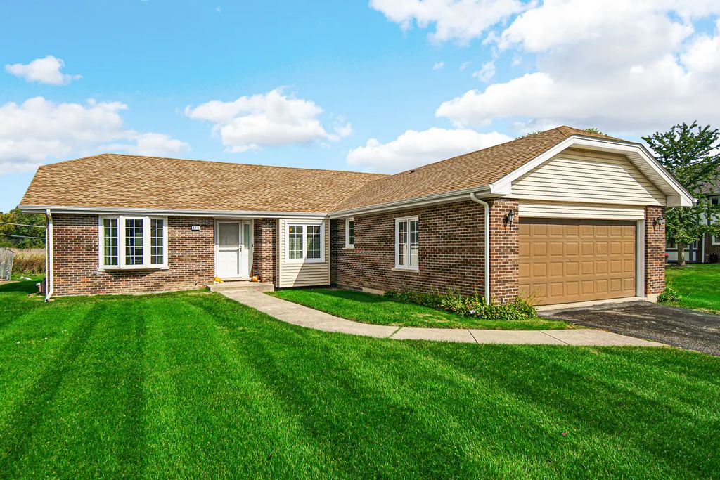 6316 Knollwood Drive, Oak Forest