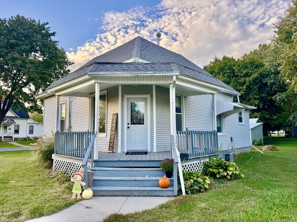 609 Nw 3rd Street, Aledo