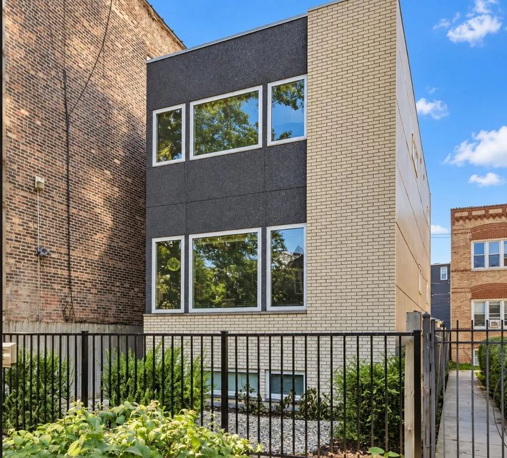 914 N Richmond Street, Chicago