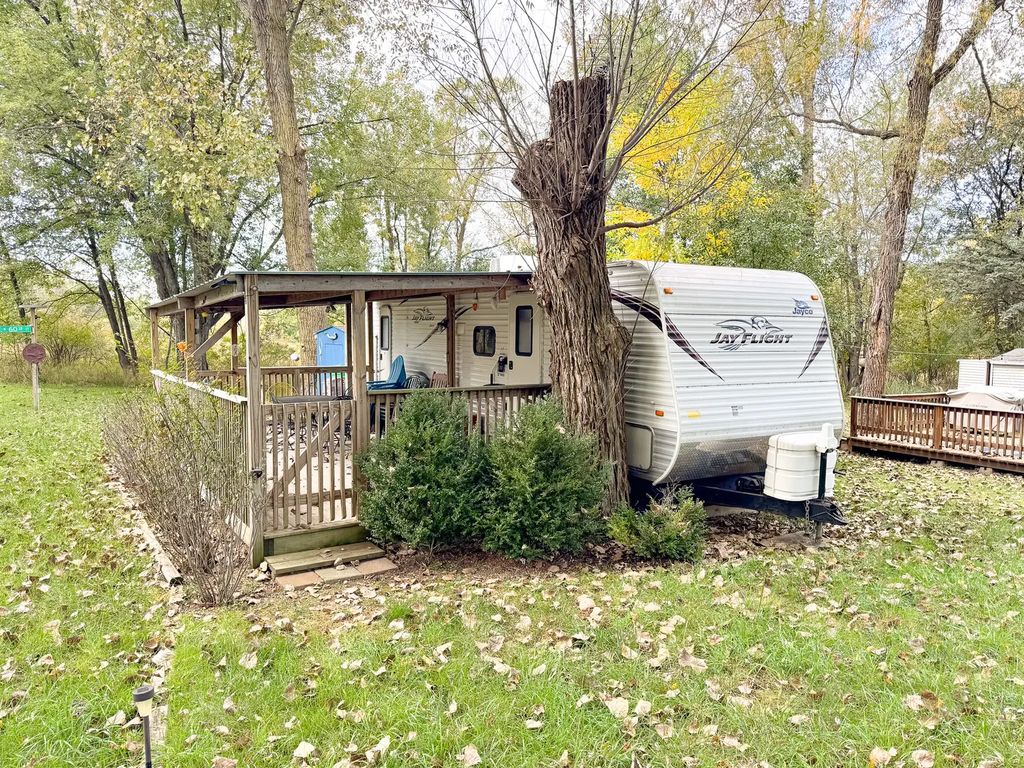25/34 Woodhaven, Sublette
