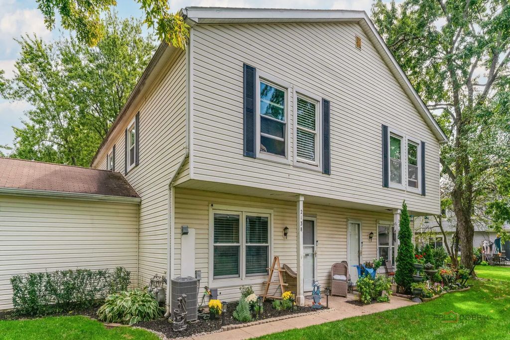 2138 N Heather Lane 41d, Palatine