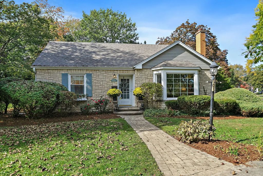 101 Marion Street, Roselle