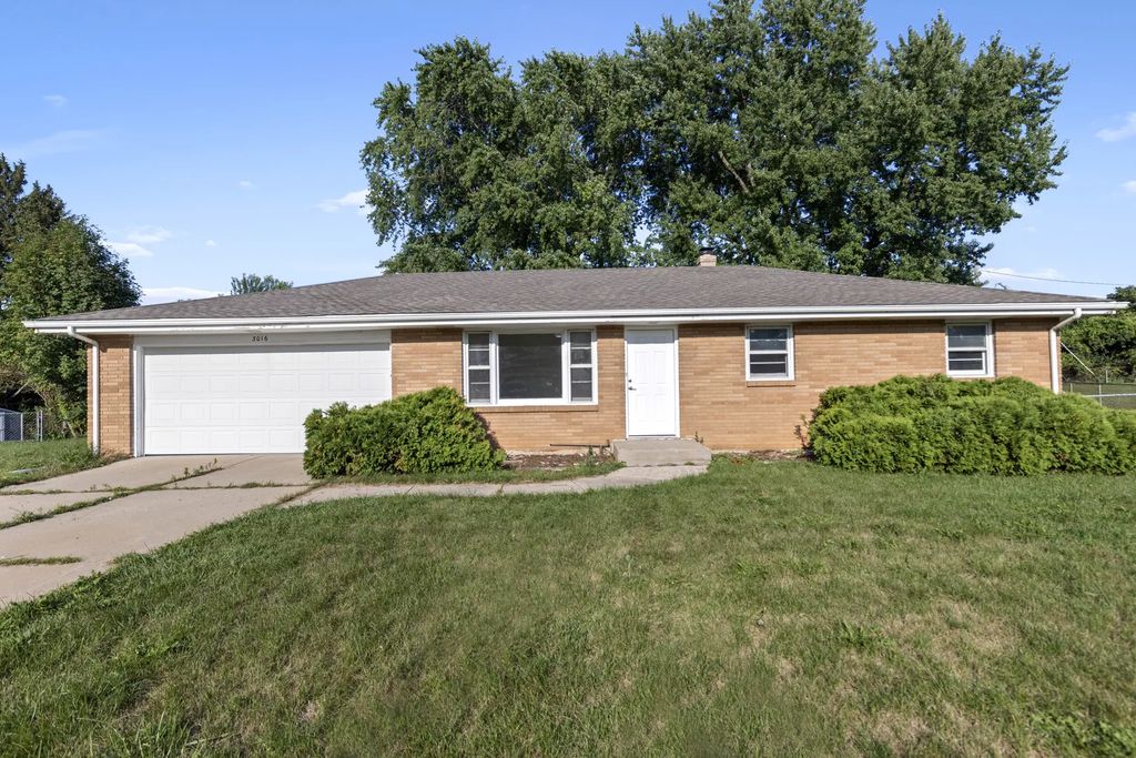 3016 Oriental Court, Rockford