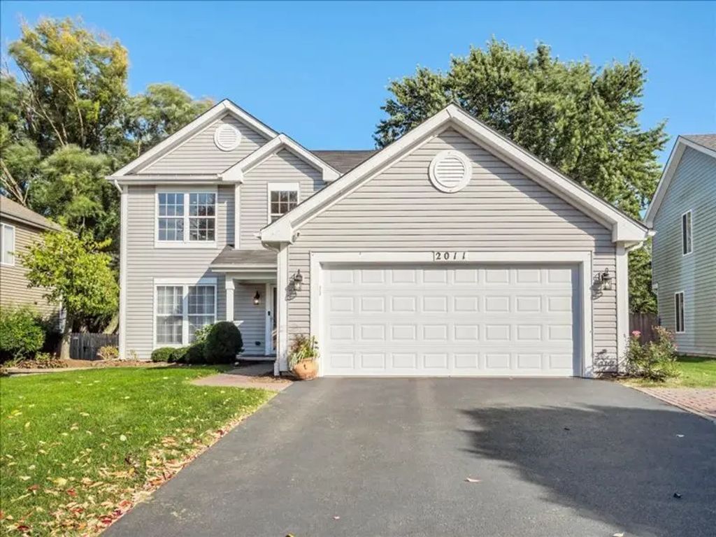 2011 Crossing Lane, Naperville