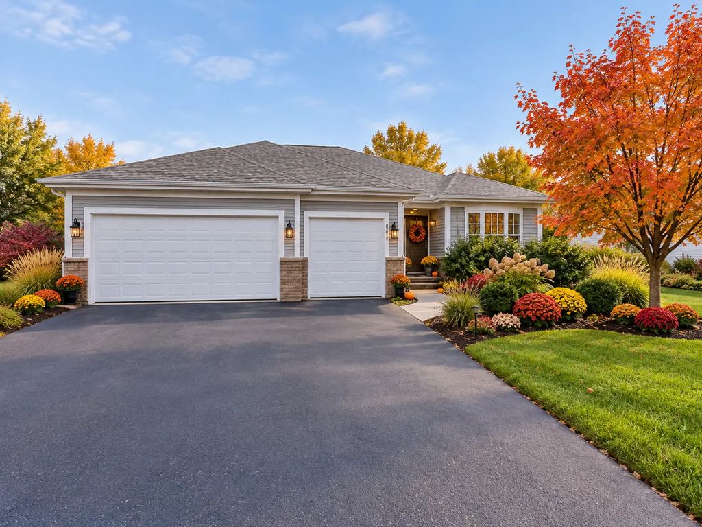 840 Verdi Court, Woodstock