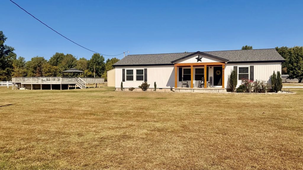 1833 Mercer Lane, Centralia
