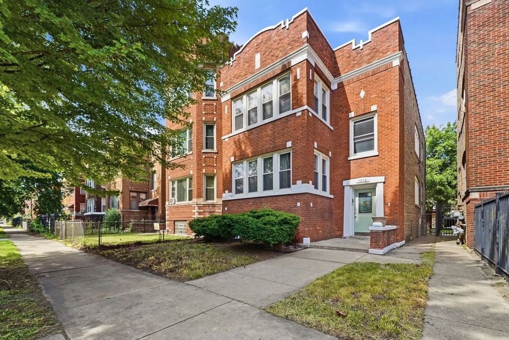 7806 S Cregier Avenue, Chicago