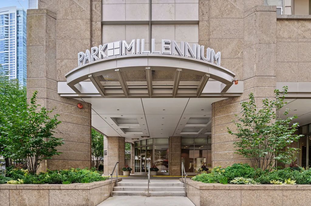 222 N Columbus Drive 2209, Chicago