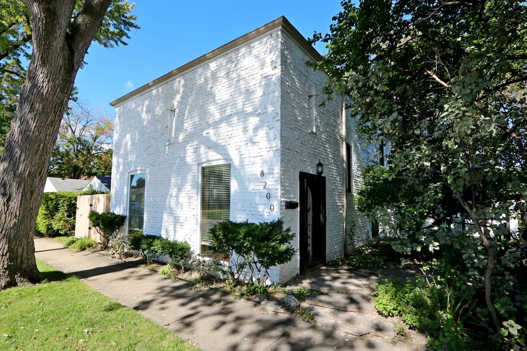 8200 Major Avenue, Morton Grove