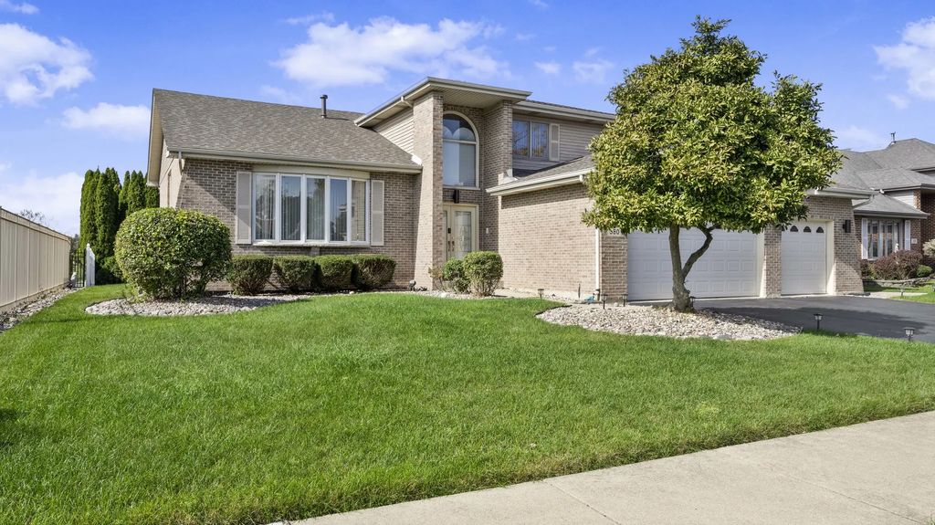380 Providence Drive, Matteson
