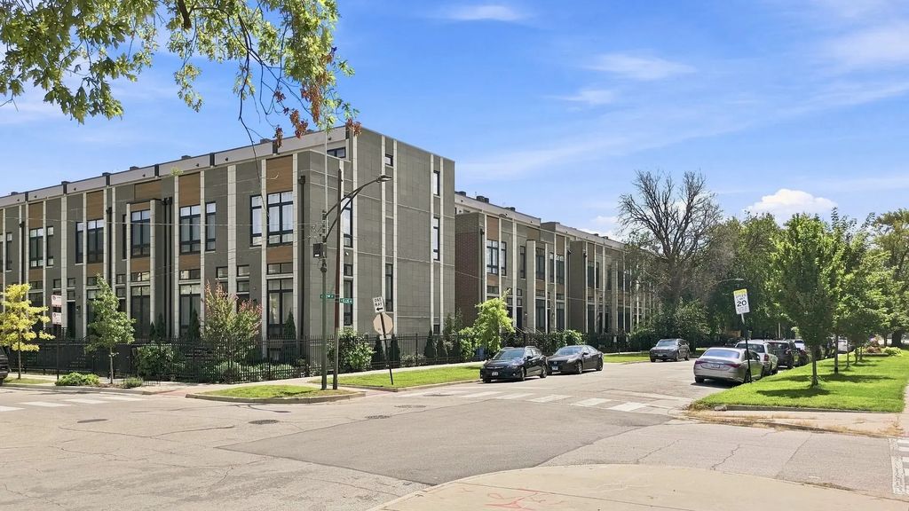 6227 S Ellis Avenue D, Chicago