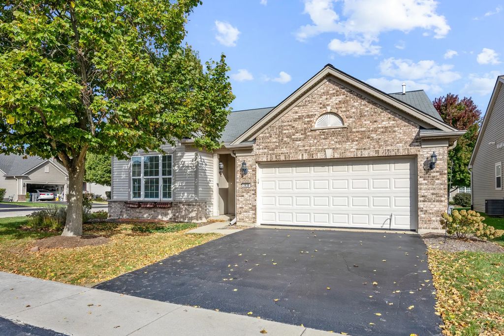 2836 Cascade Falls Circle, Elgin