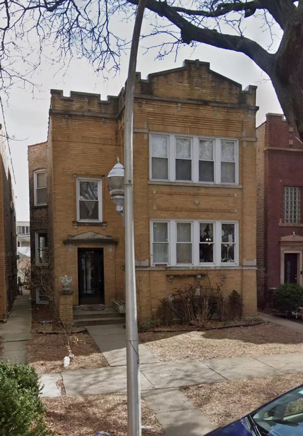 6449 N Artesian Avenue, Chicago