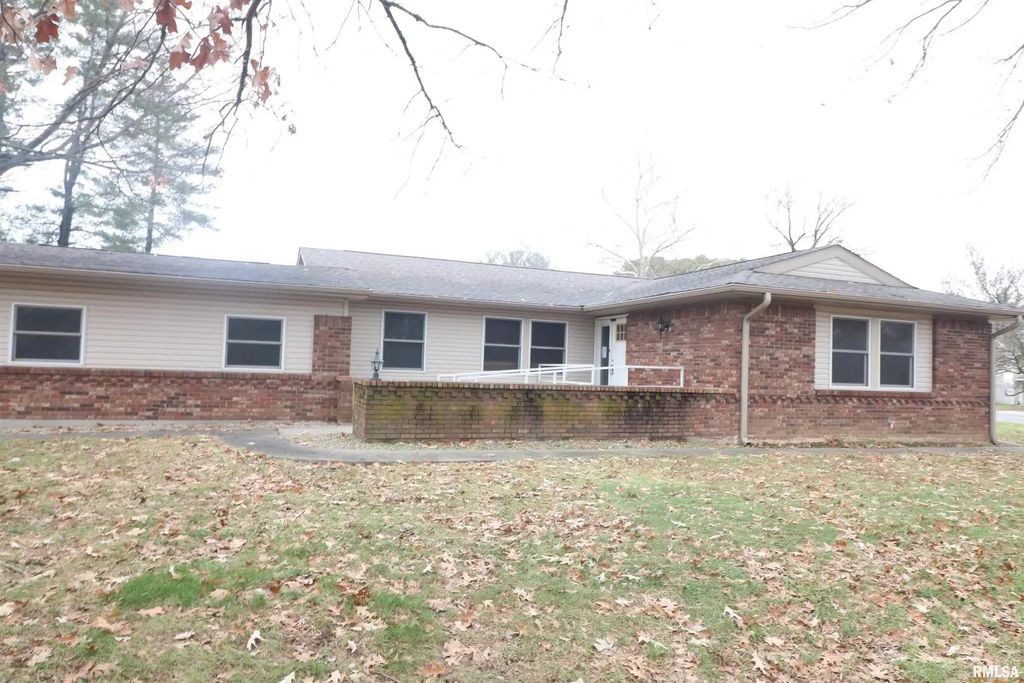 401 Beadle Drive, Carbondale