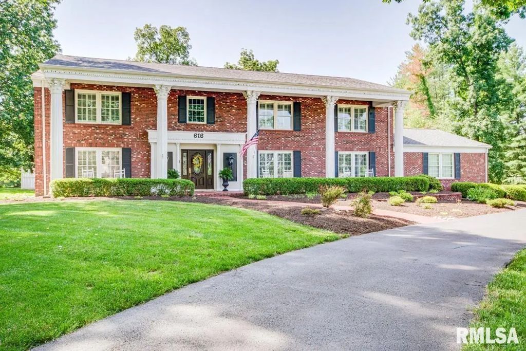 616 Seville Drive, Mt Vernon