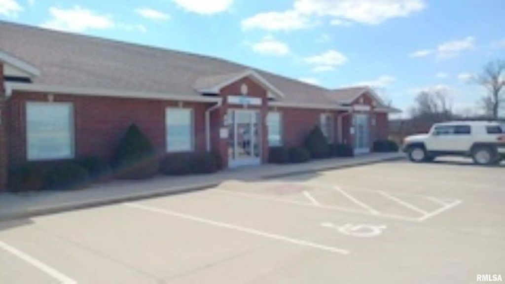 3415 Office Park Drive D, Marion
