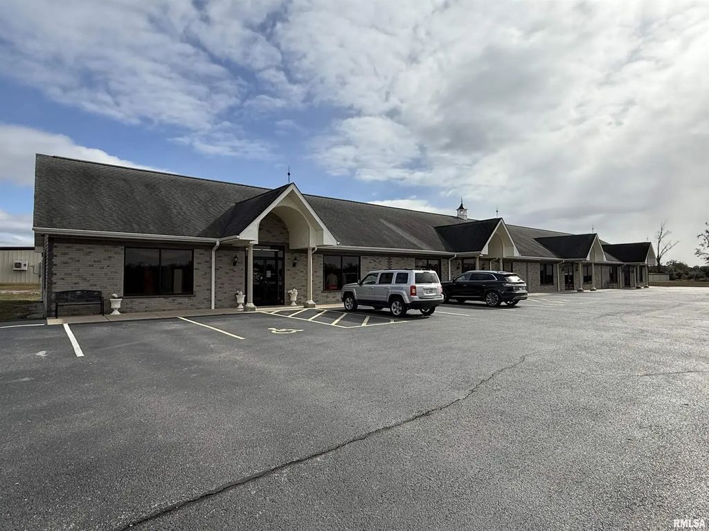 1615 Landing Drive, Carterville