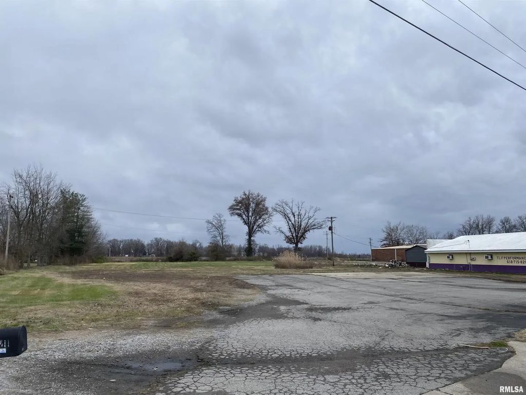 1213 Us 45, Eldorado