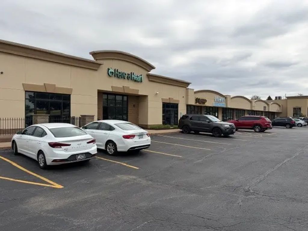 2222 E 53rd Street 10, Davenport