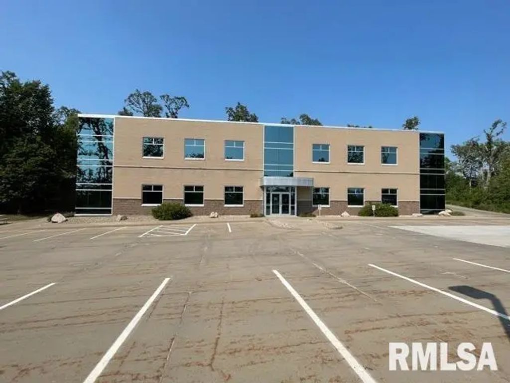 1065 Sierra Court, Cedar Rapids