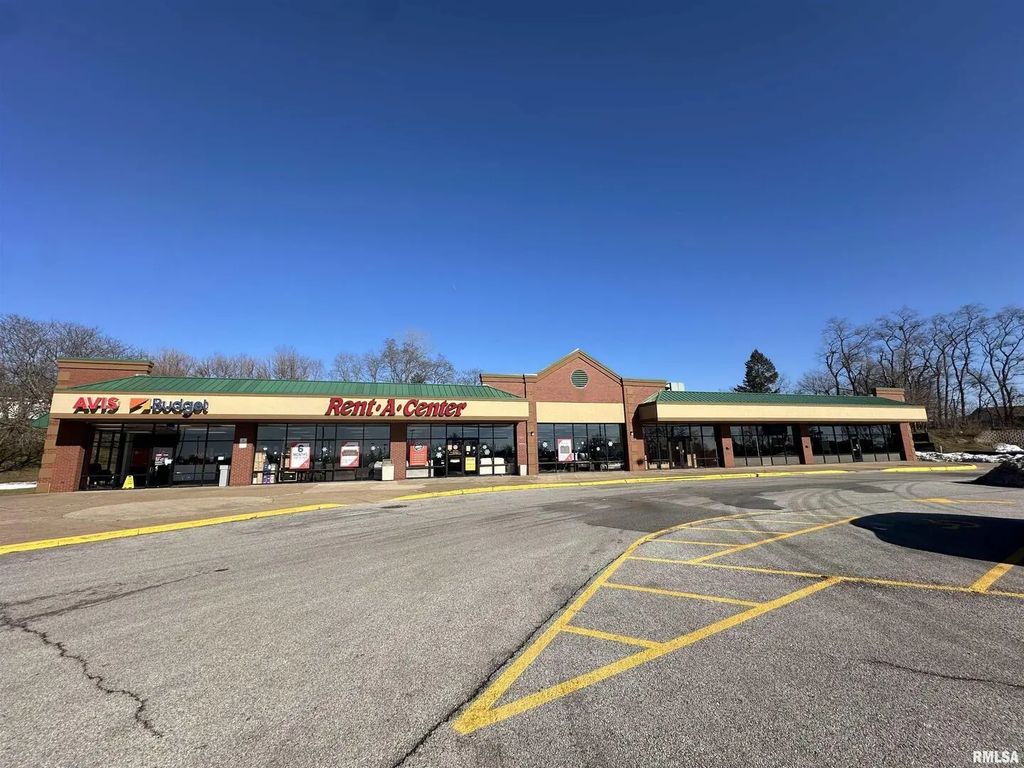2140 W Kimberly Road 23, Davenport
