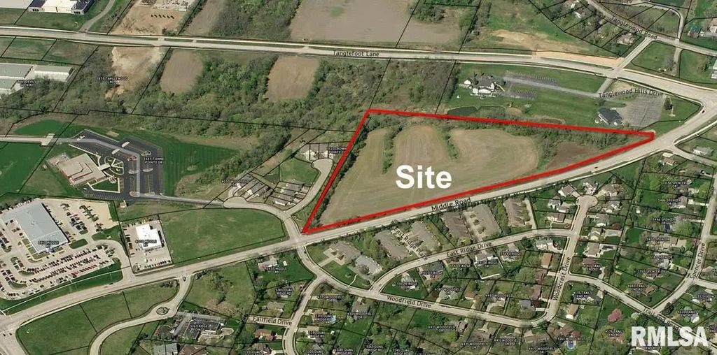 4100 Middle Road, Bettendorf