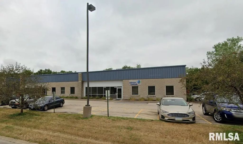 4705 15th Street A, Moline