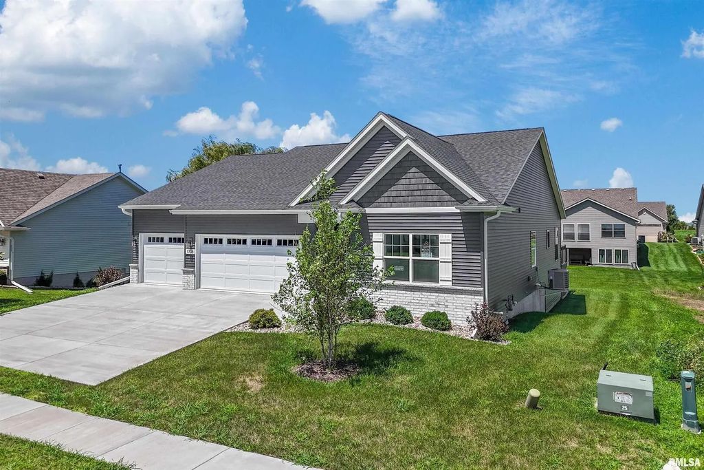 1708 Conor Court, Clinton