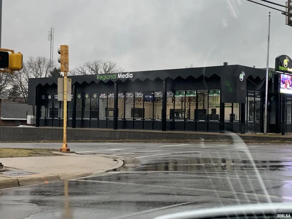 101 W Central Boulevard, Kewanee