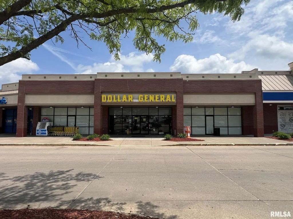 2001 5th Street 2, Silvis