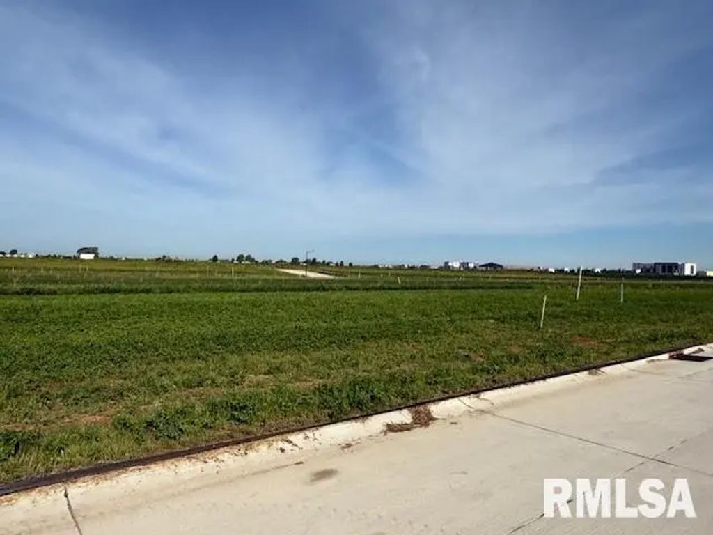 6508 Ryan Road, Bettendorf