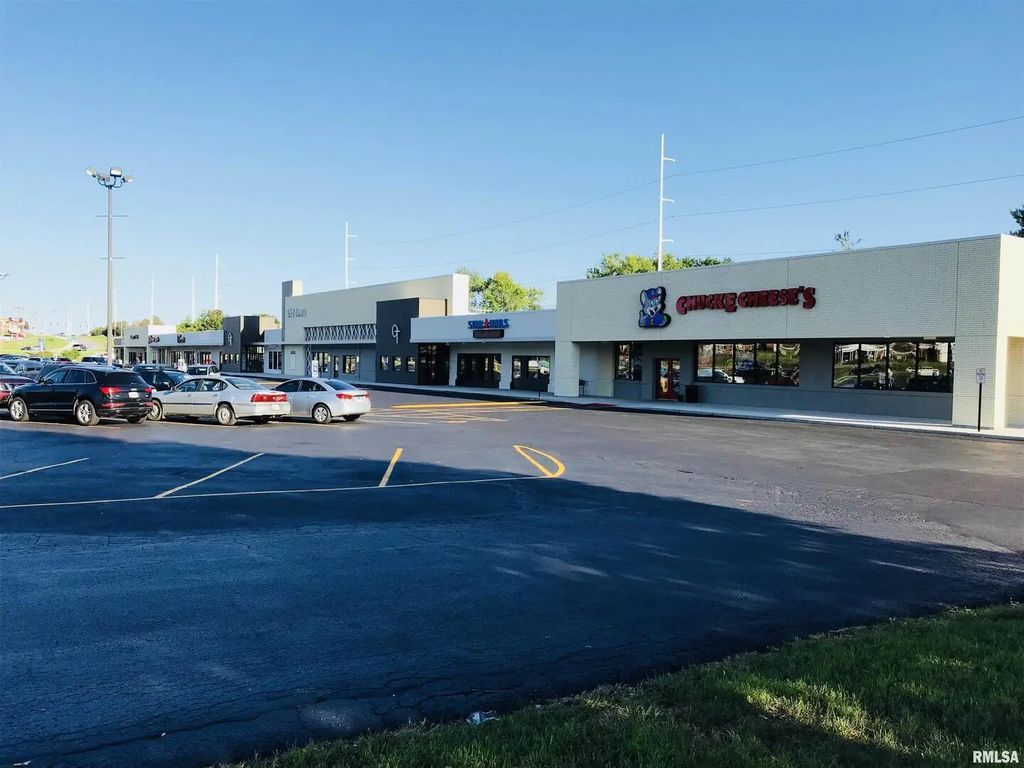 903 E Kimberly Road 20, Davenport