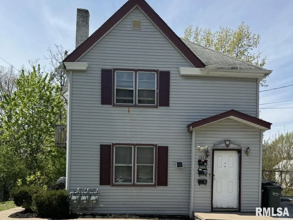 1012 Bridge Ave Avenue, Davenport