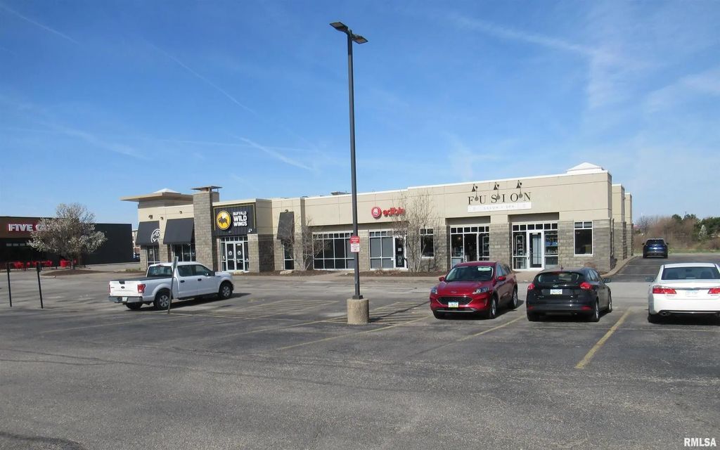 4862 Utica Ridge Road, Davenport