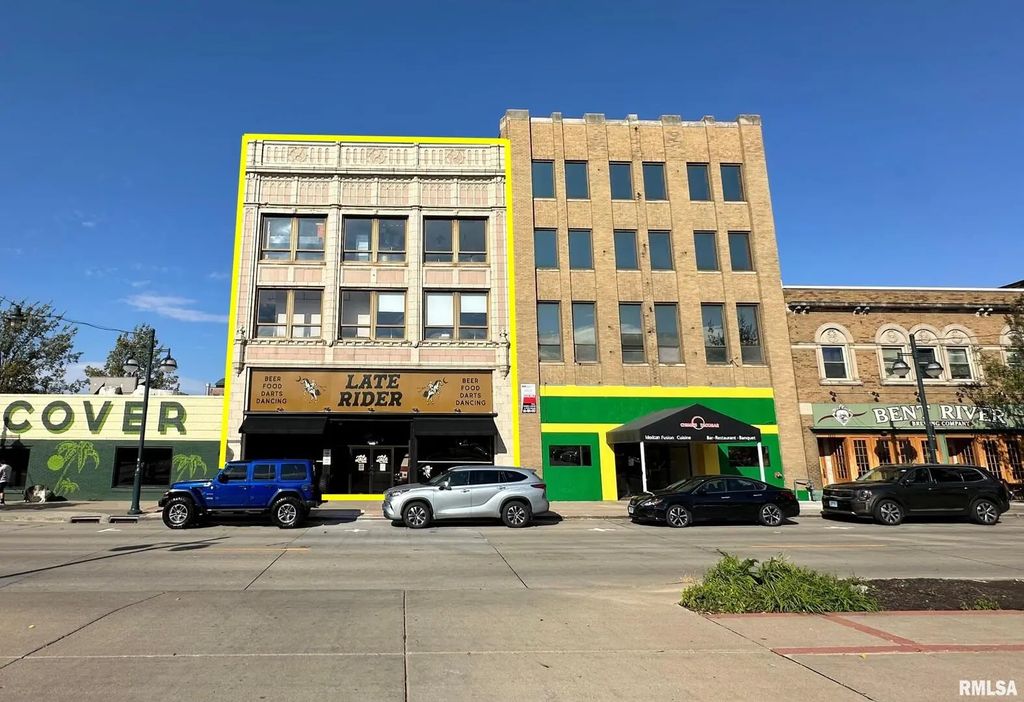 1405 5th Avenue, Moline