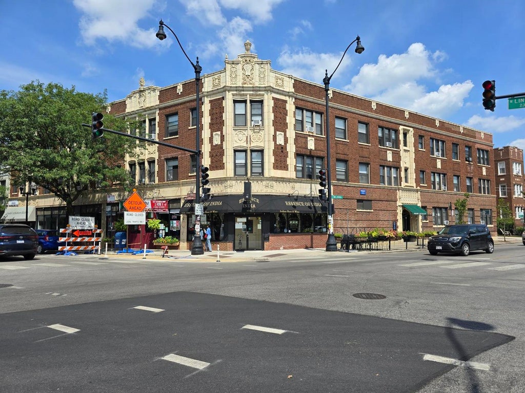 4601 North Lincoln Avenue, Chicago, 60625
